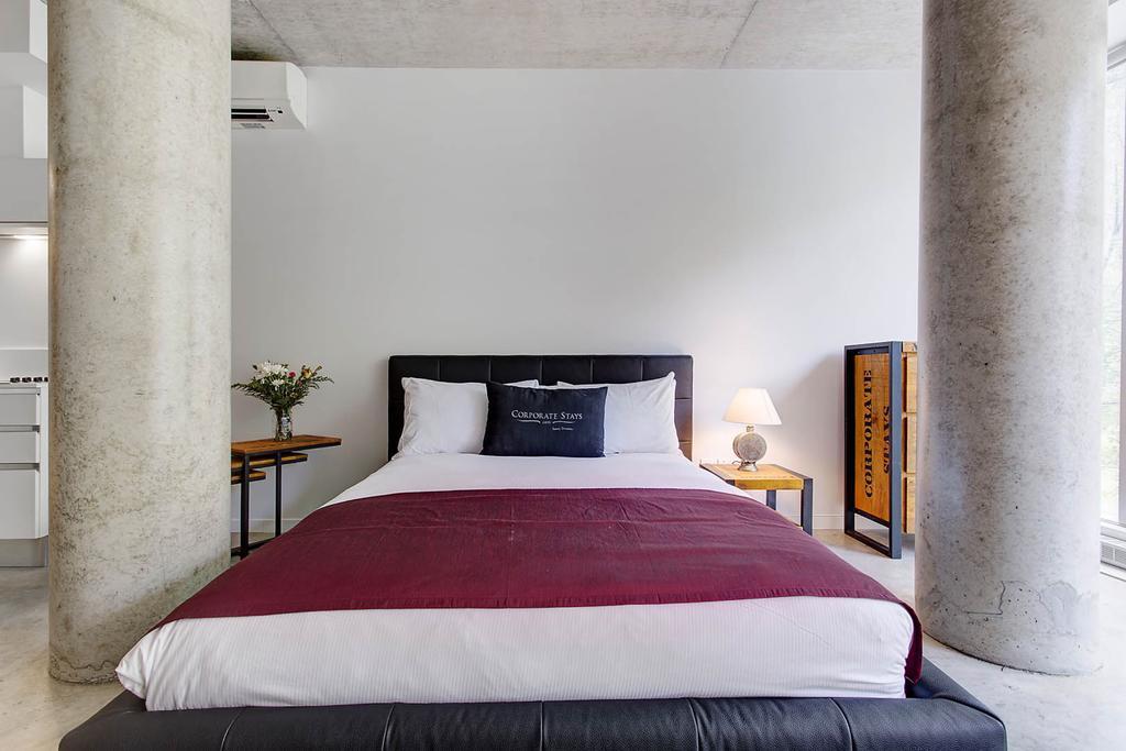 Loft4U Apartments By Corporatestays Монреал Екстериор снимка